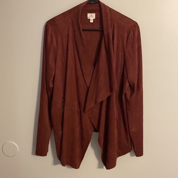 Dressbarn Womans Burgundy Short Jacket Faux Suede Super Soft Zip Pockets Large - Picture 3 of 9